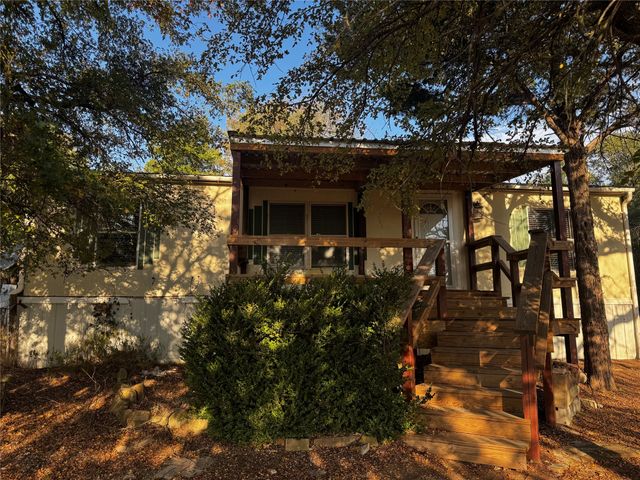 124 Sunny Dale Court, Springtown, TX 76082
