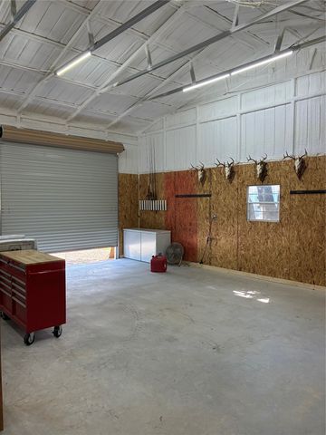 3710 FM 371, Gainesville, TX 76240
