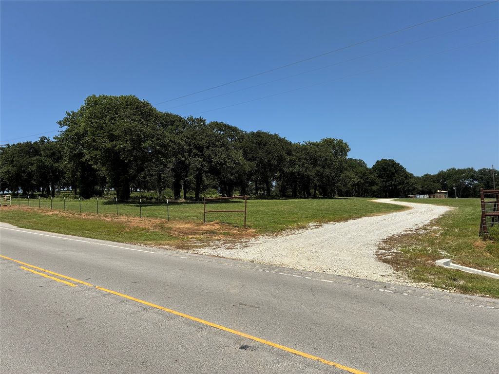 3710 FM 371, Gainesville, TX 76240