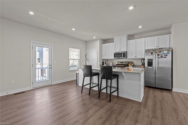 1211R Worden WAY, Suffolk, VA 23435