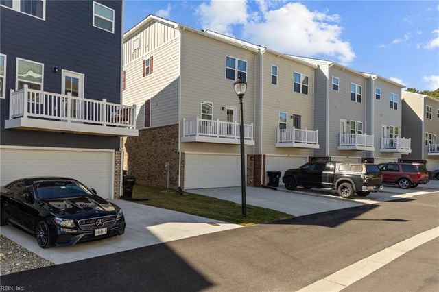 1211R Worden WAY, Suffolk, VA 23435