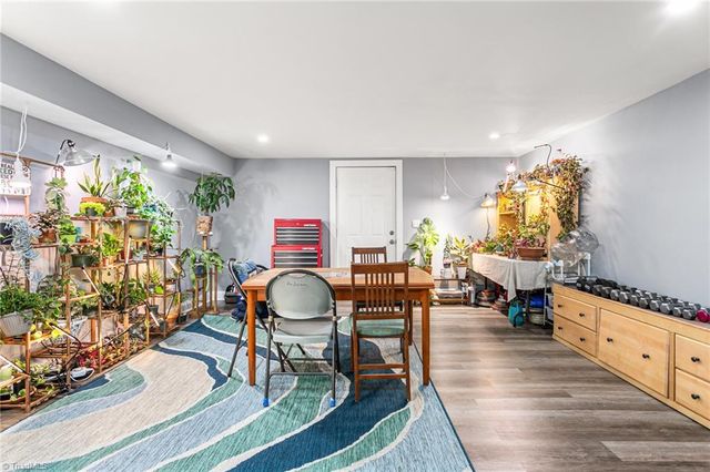 731 W Banner Avenue, Winston-salem, NC 27127