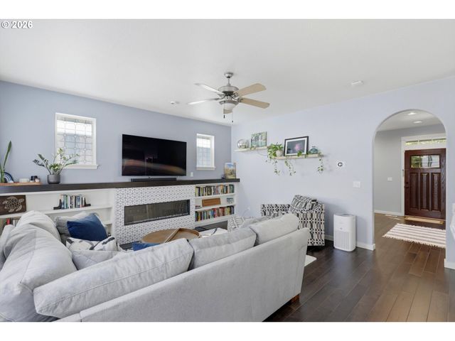 9118 N HAVEN Ave, Portland, OR 97203