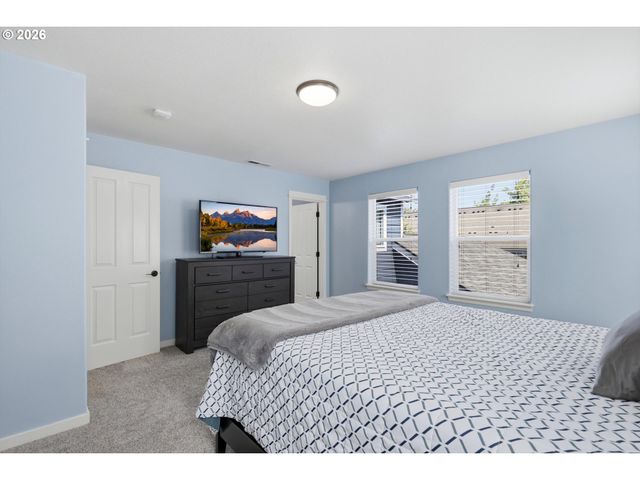 9118 N HAVEN Ave, Portland, OR 97203