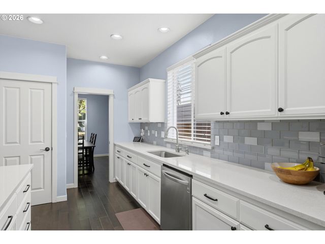 9118 N HAVEN Ave, Portland, OR 97203