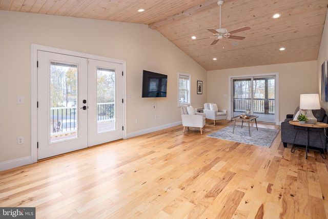 321 OREGON RD, Stevensville, MD 21666