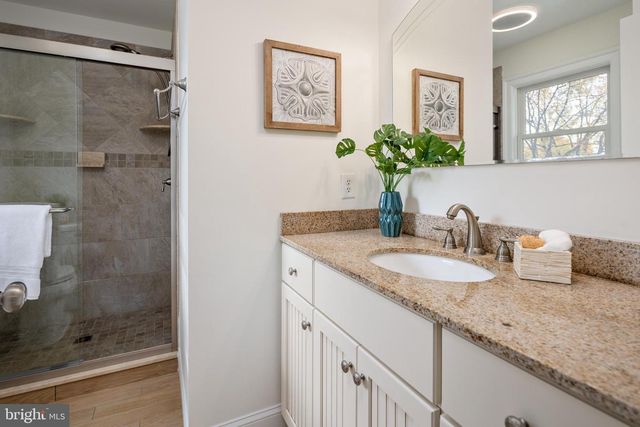 321 OREGON RD, Stevensville, MD 21666