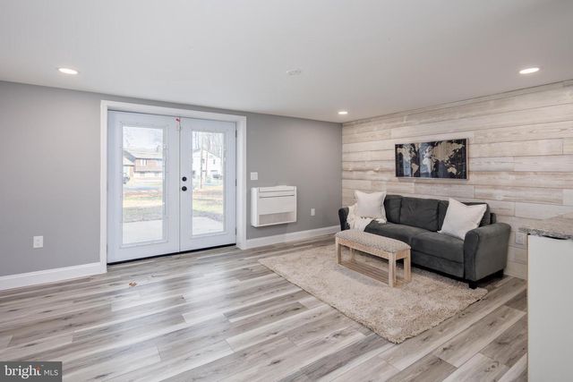 321 OREGON RD, Stevensville, MD 21666