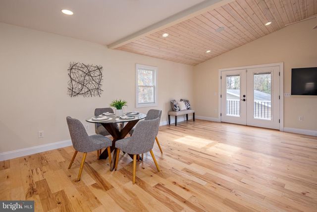 321 OREGON RD, Stevensville, MD 21666