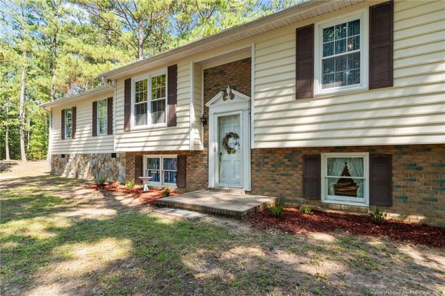 255 Sarason Place, Vass, NC 28394