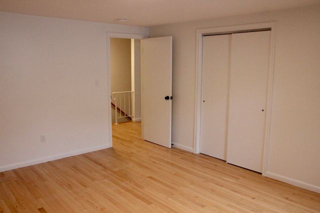 12 Pleasant St 12, Norwood, MA 02062