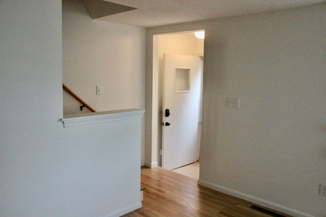 12 Pleasant St 12, Norwood, MA 02062