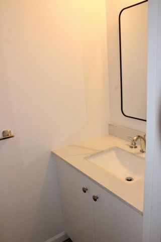 12 Pleasant St 12, Norwood, MA 02062