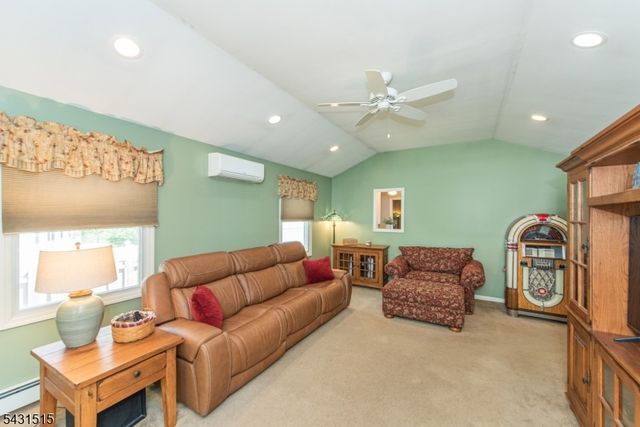 519 Ryerson Rd, Roxbury Twp., NJ 07850