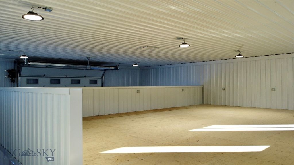 Address unavailable. photo 12