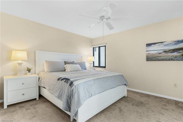 4160 Steamboat BEND E # 406, Fort Myers, FL 33919