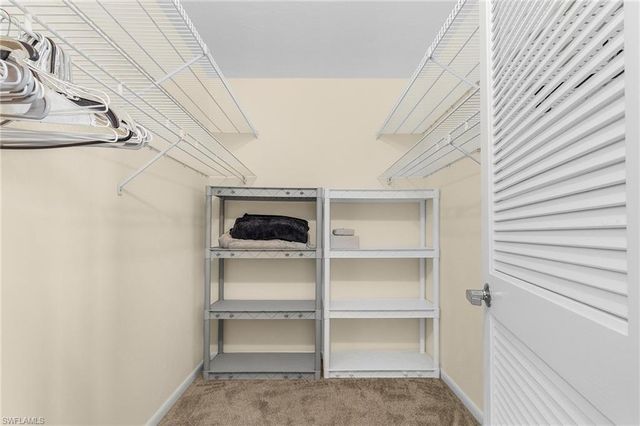 4160 Steamboat BEND E # 406, Fort Myers, FL 33919