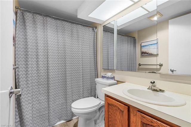 4160 Steamboat BEND E # 406, Fort Myers, FL 33919