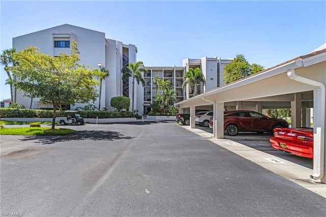 4160 Steamboat BEND E # 406, Fort Myers, FL 33919