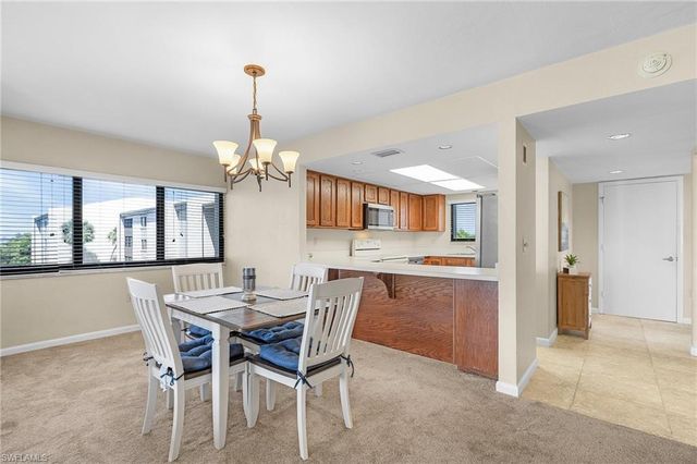 4160 Steamboat BEND E # 406, Fort Myers, FL 33919