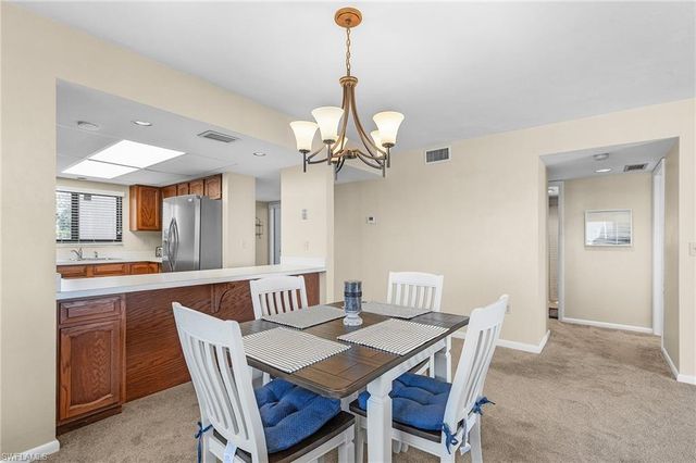 4160 Steamboat BEND E # 406, Fort Myers, FL 33919