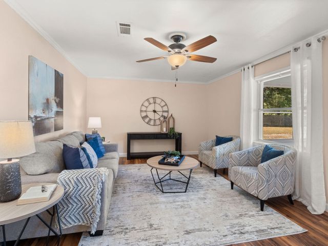 437 Holton Harris Rd, Anacoco, LA 71403