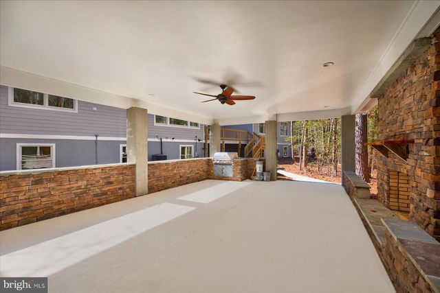 30425 HOLLYMOUNT RD, Harbeson, DE 19951