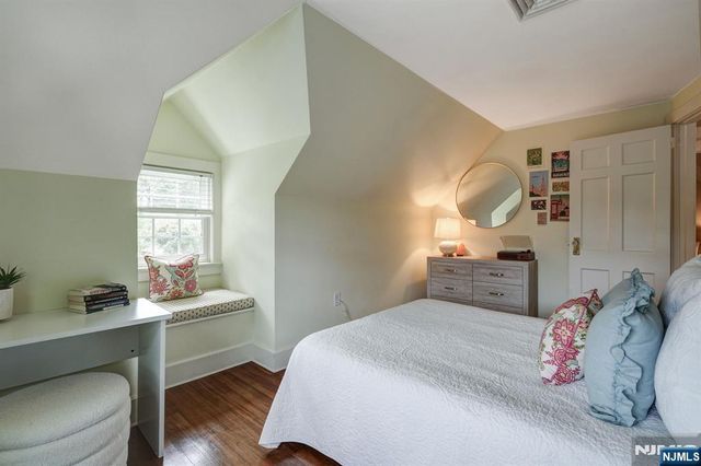 107 Summit Avenue, Montclair, NJ 07043