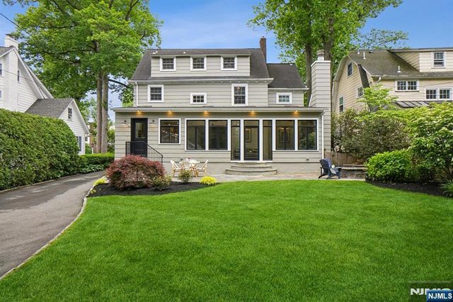 107 Summit Avenue, Montclair, NJ 07043