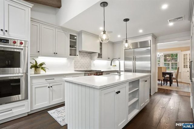 107 Summit Avenue, Montclair, NJ 07043