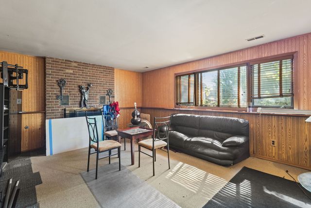 3 Rich Court, Park Forest, IL 60466
