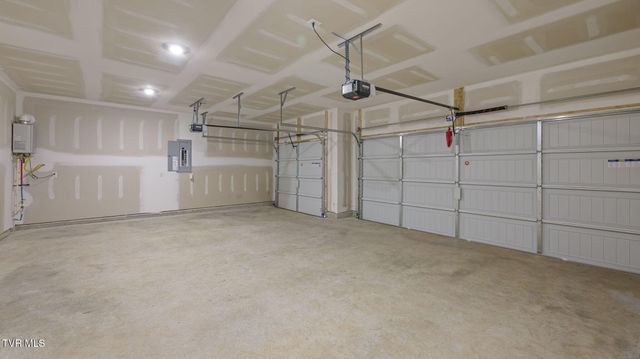 285 Chimney View Loop, Blountville, TN 37617