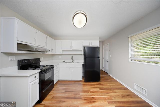 8117 ATTLEBORO Drive, Jonesboro, GA 30238