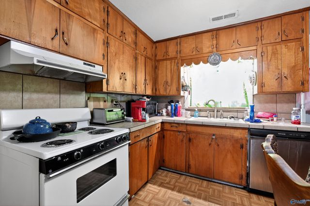 203 Chester Street, Gadsden, AL 35904