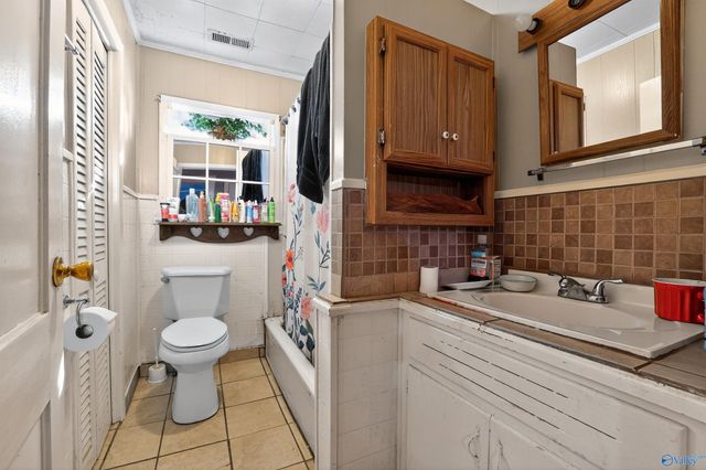 203 Chester Street, Gadsden, AL 35904