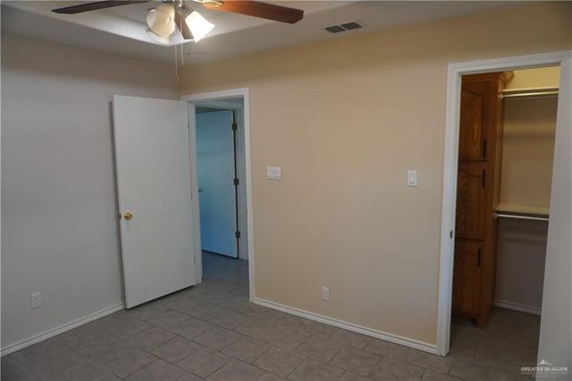 1952 S 33rd Street, Mcallen, TX 78503