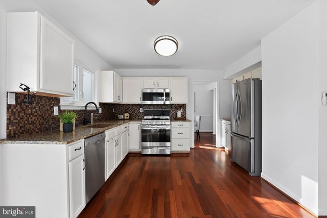 2502 18TH ST NE, Washington, DC 20018