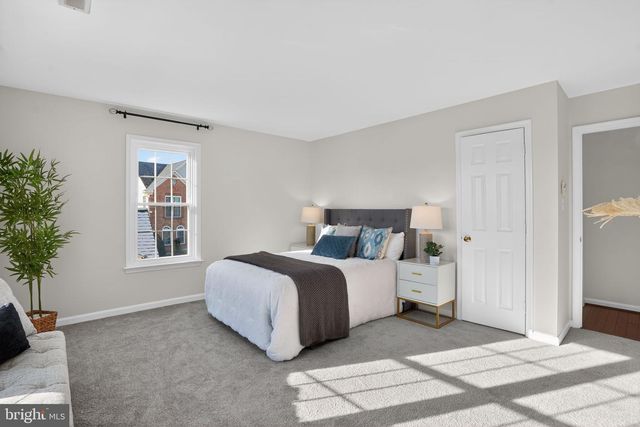 2502 18TH ST NE, Washington, DC 20018