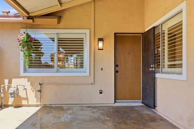 1039 Plover Way, Oceanside, CA 92057