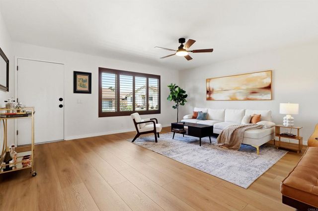 1039 Plover Way, Oceanside, CA 92057
