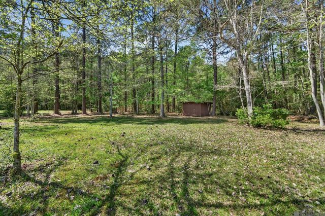 135 Amelia Ln, Covington, LA 70433