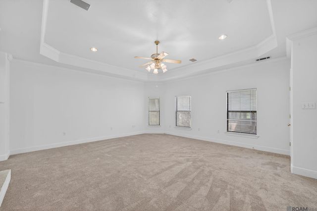 135 Amelia Ln, Covington, LA 70433