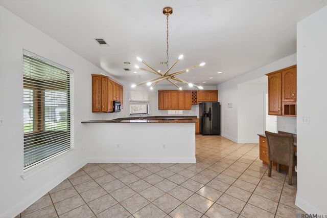 135 Amelia Ln, Covington, LA 70433