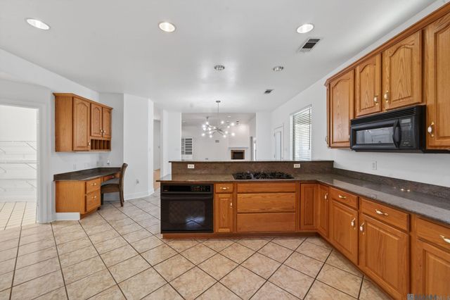 135 Amelia Ln, Covington, LA 70433