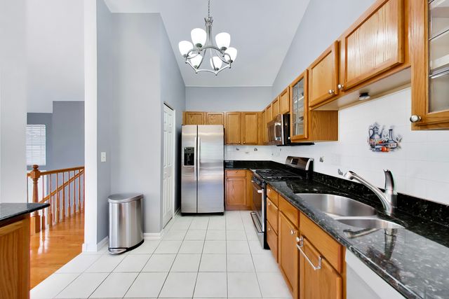 1435 Quincy Bridge Court, Bartlett, IL 60103