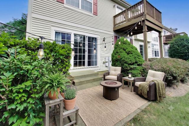 1435 Quincy Bridge Court, Bartlett, IL 60103