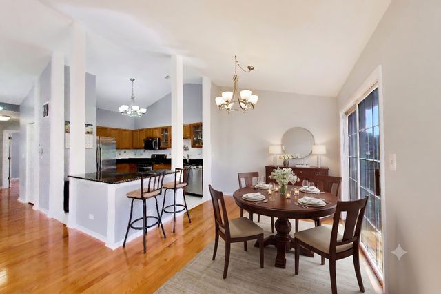 1435 Quincy Bridge Court, Bartlett, IL 60103