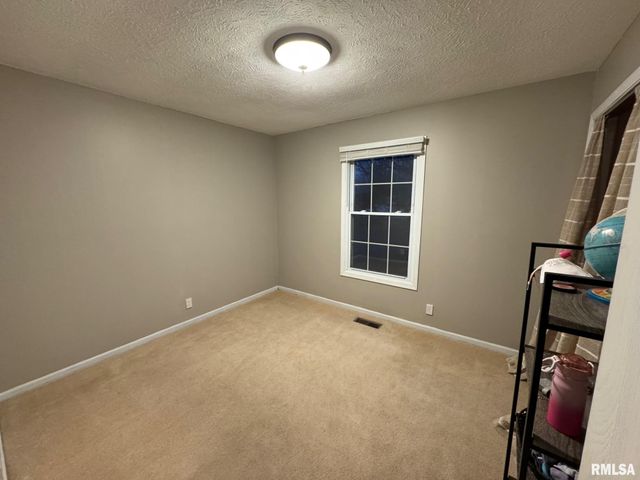 110 BRANDY Drive, Mackinaw, IL 61755