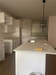 2006 Throckmorton Street, Gainesville, TX 76240
