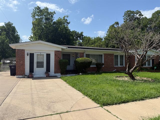 2125 Ridgeview Street, Fort Worth, TX 76119
